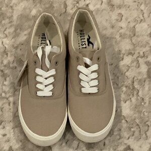 Hollister Top Sider Sneakers